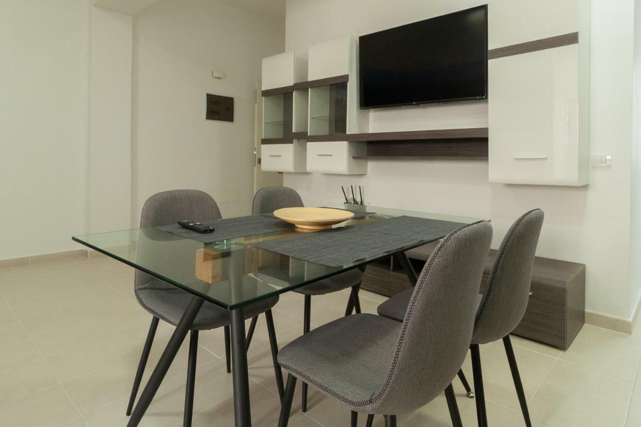 Apartamentos Bello Lanzarote อาร์เรซิเฟ ภายนอก รูปภาพ