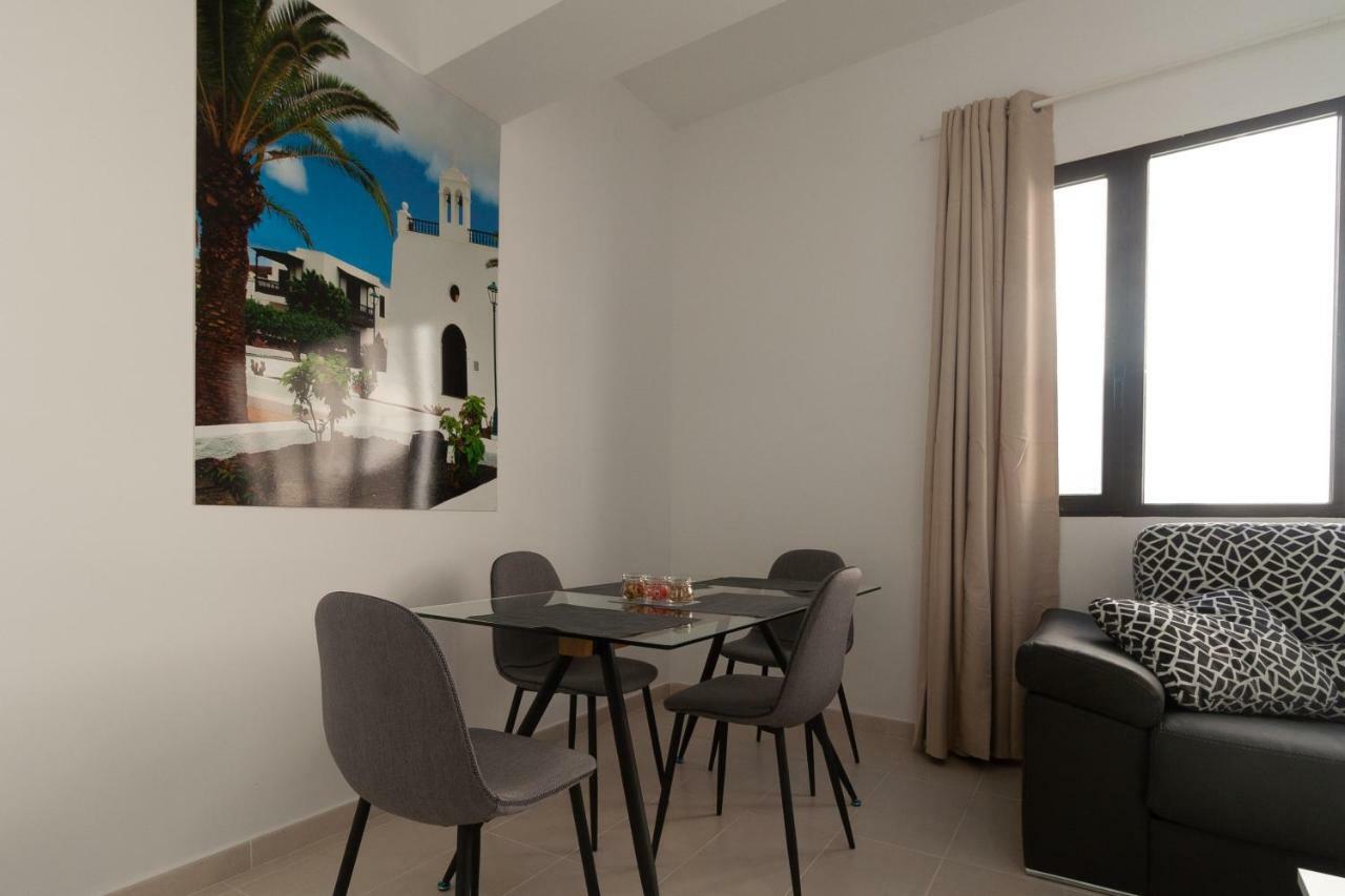 Apartamentos Bello Lanzarote อาร์เรซิเฟ ภายนอก รูปภาพ