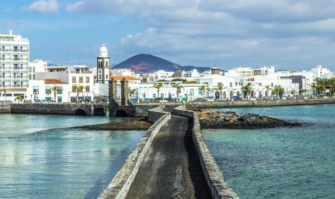 Apartamentos Bello Lanzarote อาร์เรซิเฟ ภายนอก รูปภาพ